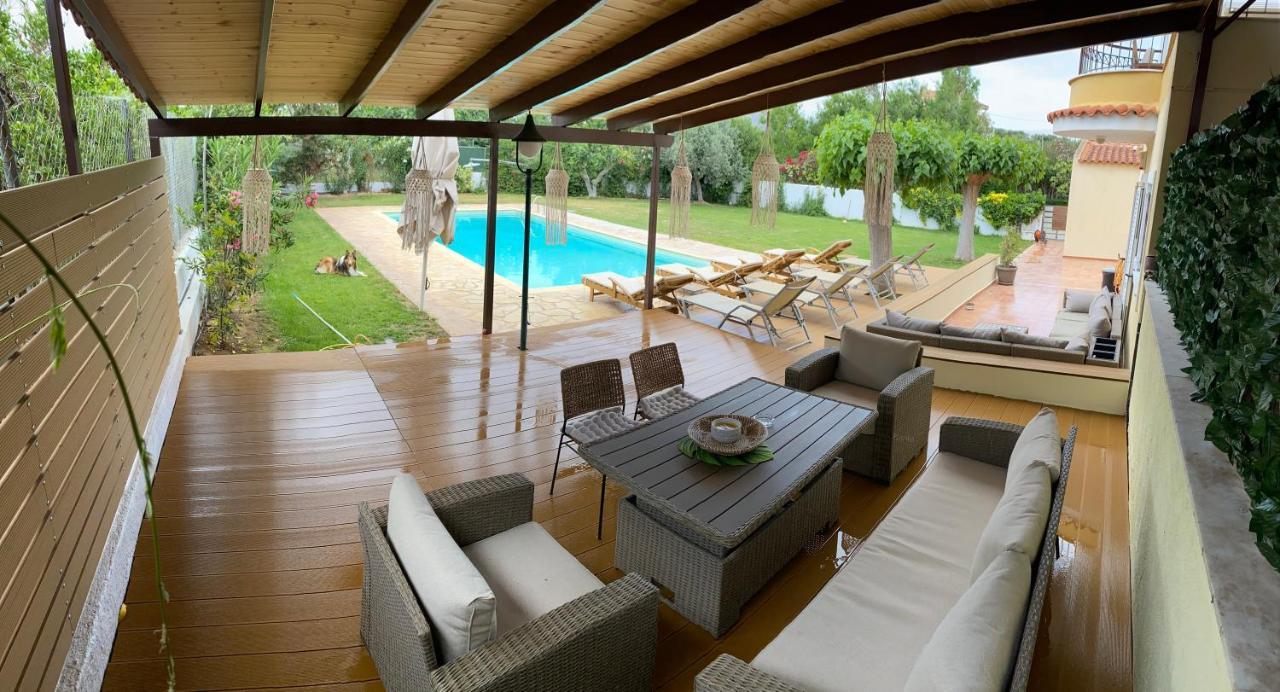 Relaxing Villa With Swimming Pool And Garden Agios Georgios  ภายนอก รูปภาพ
