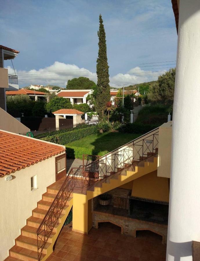 Relaxing Villa With Swimming Pool And Garden Agios Georgios  ภายนอก รูปภาพ